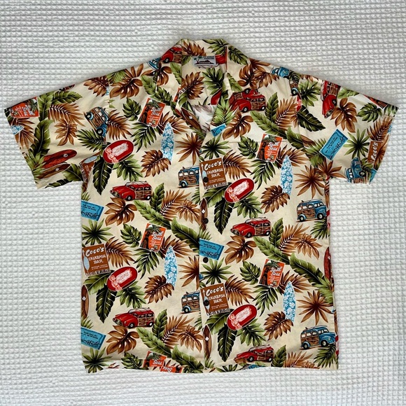 CT HAWAII FASHIONS Mixed Print Men’s Hawaiian Shirt - Small, Cream/Multi-Color - Picture 1 of 6